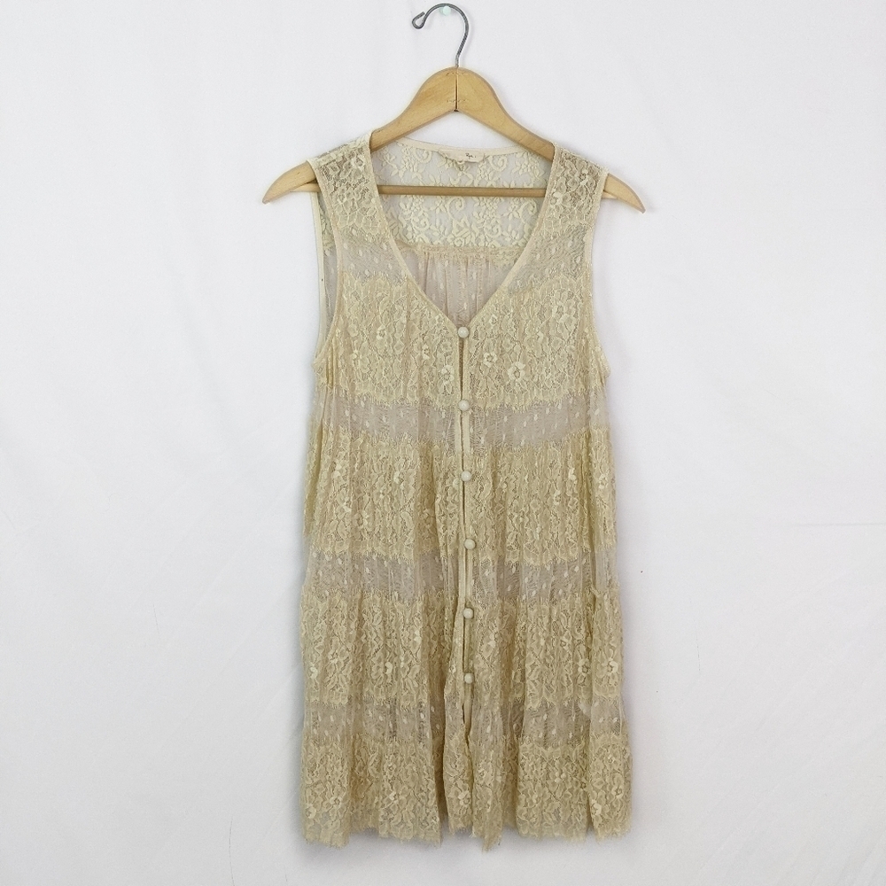 Rye Women's size small lace vest